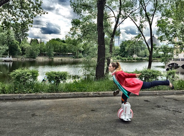 爱尔威电动独轮车