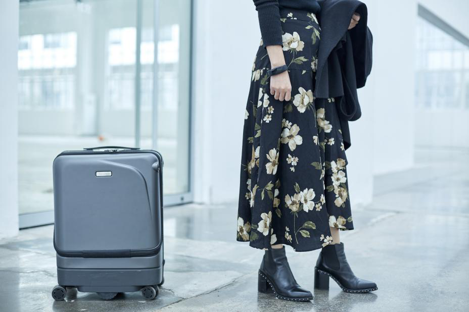 airwheel爱尔威跟随行李箱