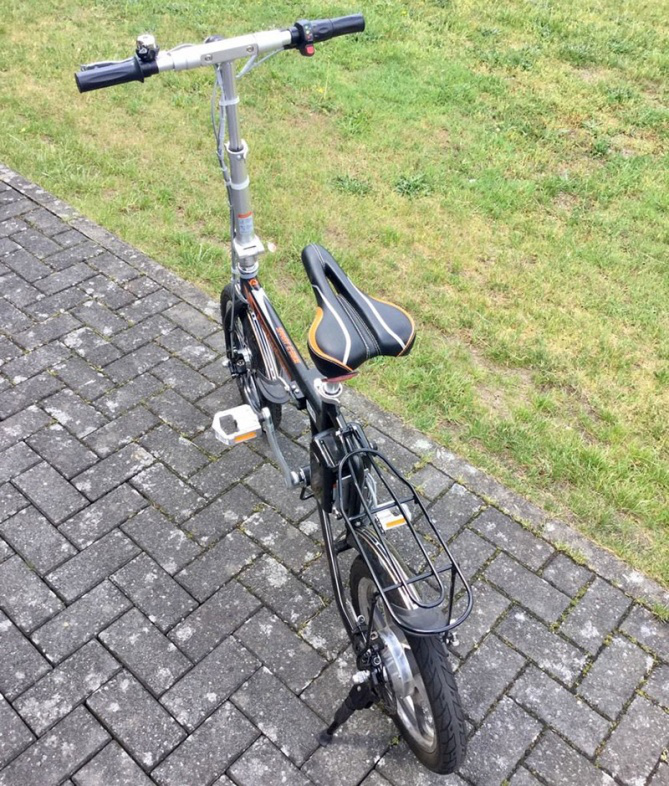 Airwheel爱尔威电动自行车