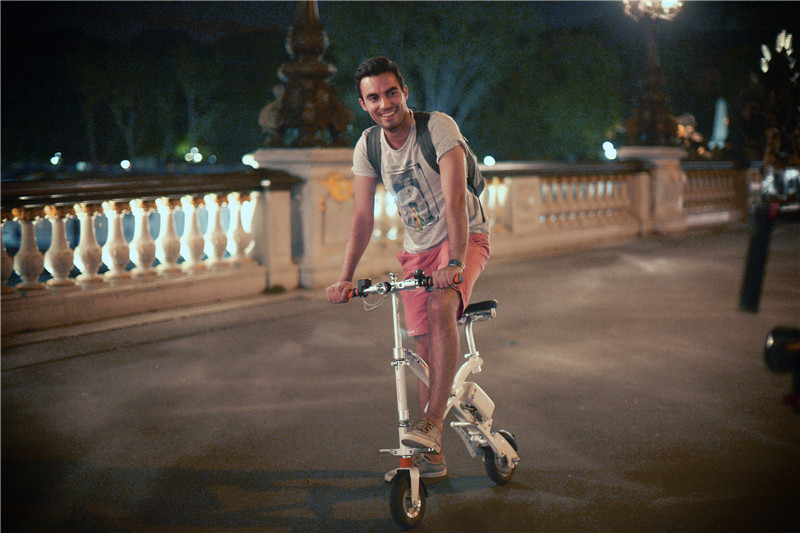 爱尔威电动自行车