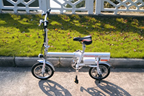 爱尔威智能自行车