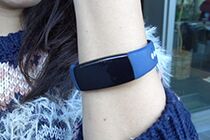 爱尔威智能跟随箱SR5