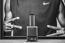 爱尔威智能跟随箱SR5