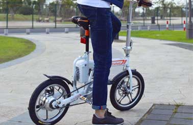 爱尔威 Airwheel R5 智能自行车