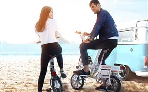 爱尔威Airwheel R6 助力车